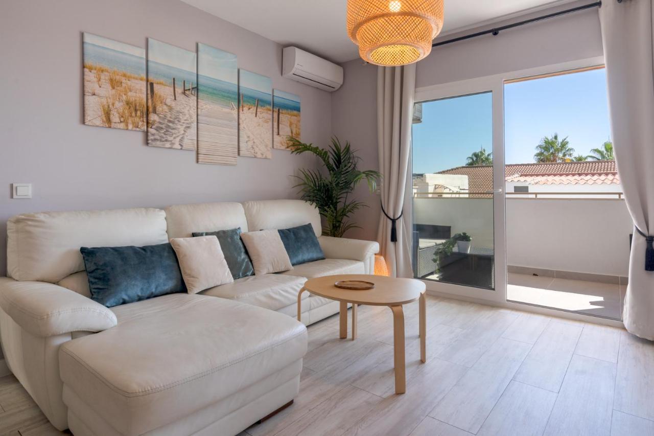 Lets In The Sun Sea View Apartment Calabella Ла-Кала-де-Михас Экстерьер фото